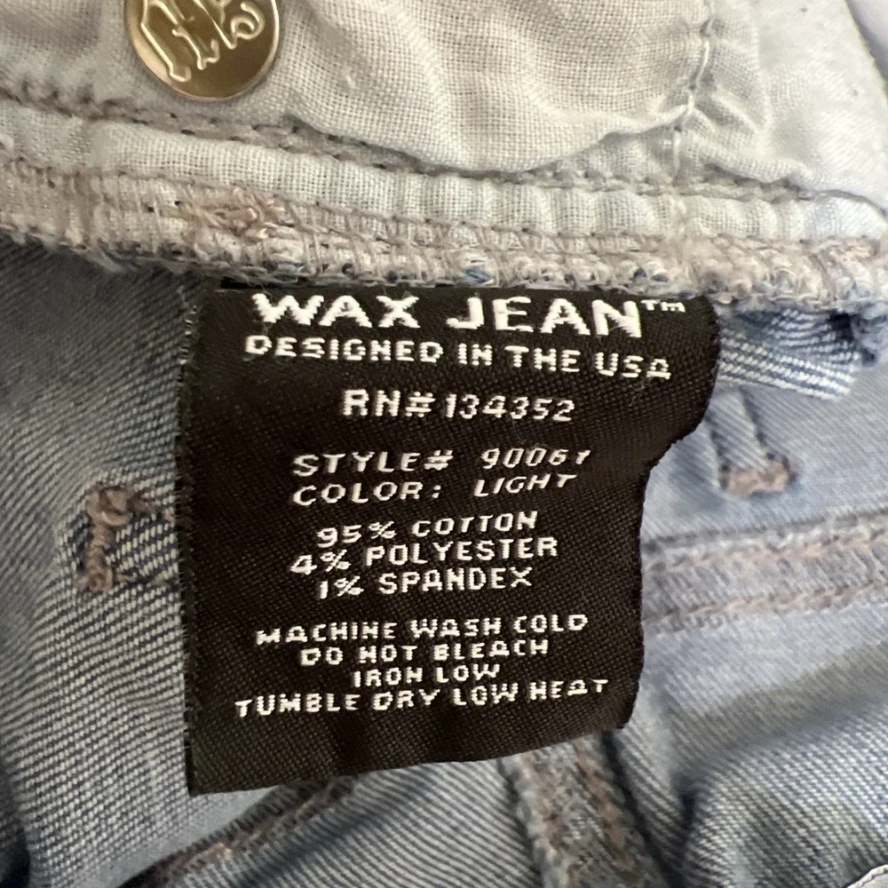Wax‎ Jean Collection Women's Blue Jean Shorts Size M Distressed